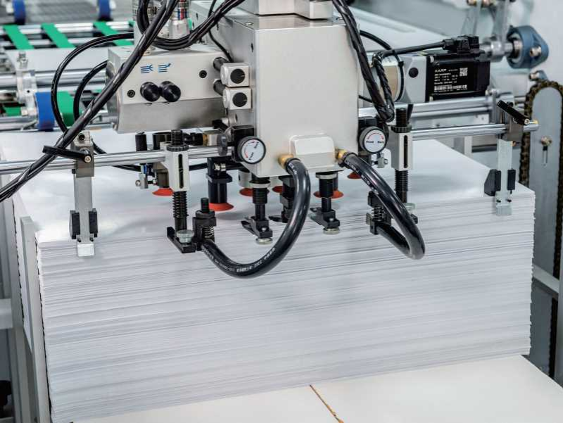 LY-900FD Fully Automatic Feeder Double-Sided Tape Machine Automatic Paper Feeding System Two Tape RollsHigh Running Speed for Mass Packaging