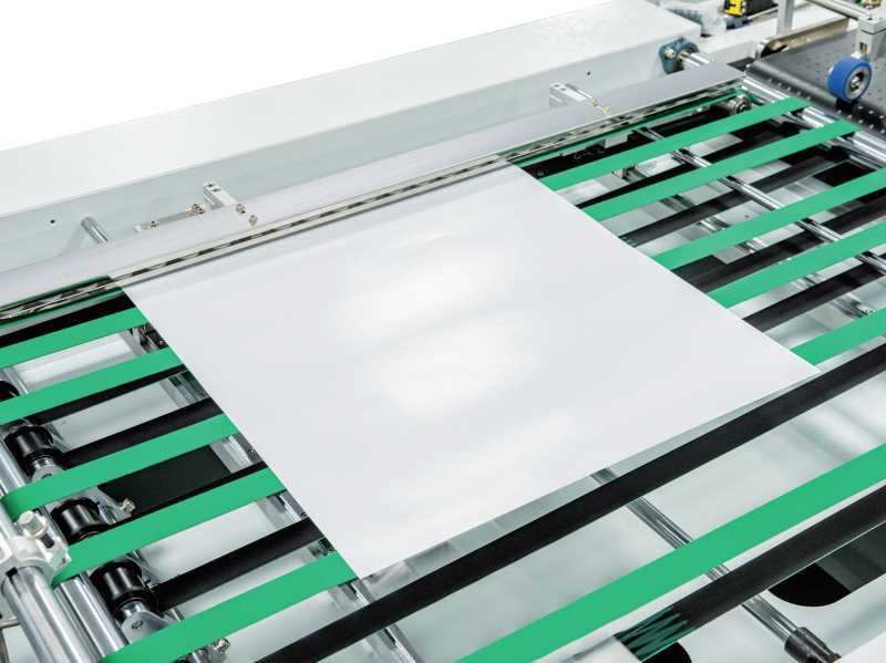 LY-900FD Fully Automatic Feeder Double-Sided Tape Machine Automatic Paper Feeding System Two Tape RollsHigh Running Speed for Mass Packaging