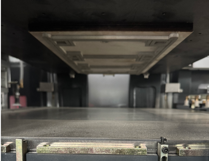 LY-DS650 vollautomatische Druckschneidemaschine (Kein Anschlusspunkt nur für Grautisch) Intelligente Kreisform